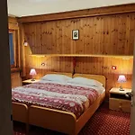 Hotel Bleu 3*