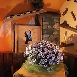 Bleu Hotel