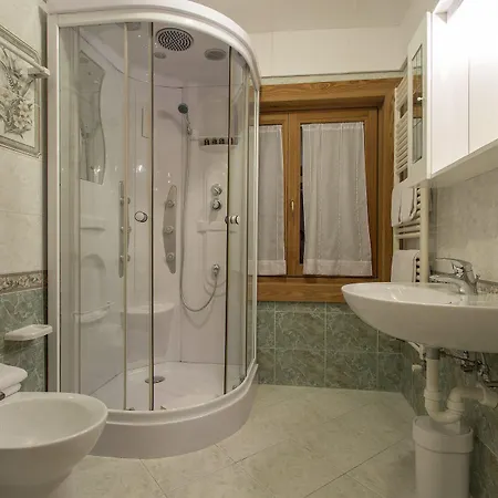 Hotel Bleu 3*