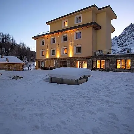 Hotel Bleu 3*